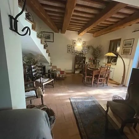 Lo Chalet Immerso Nella Natura Nyaraló Montefalco